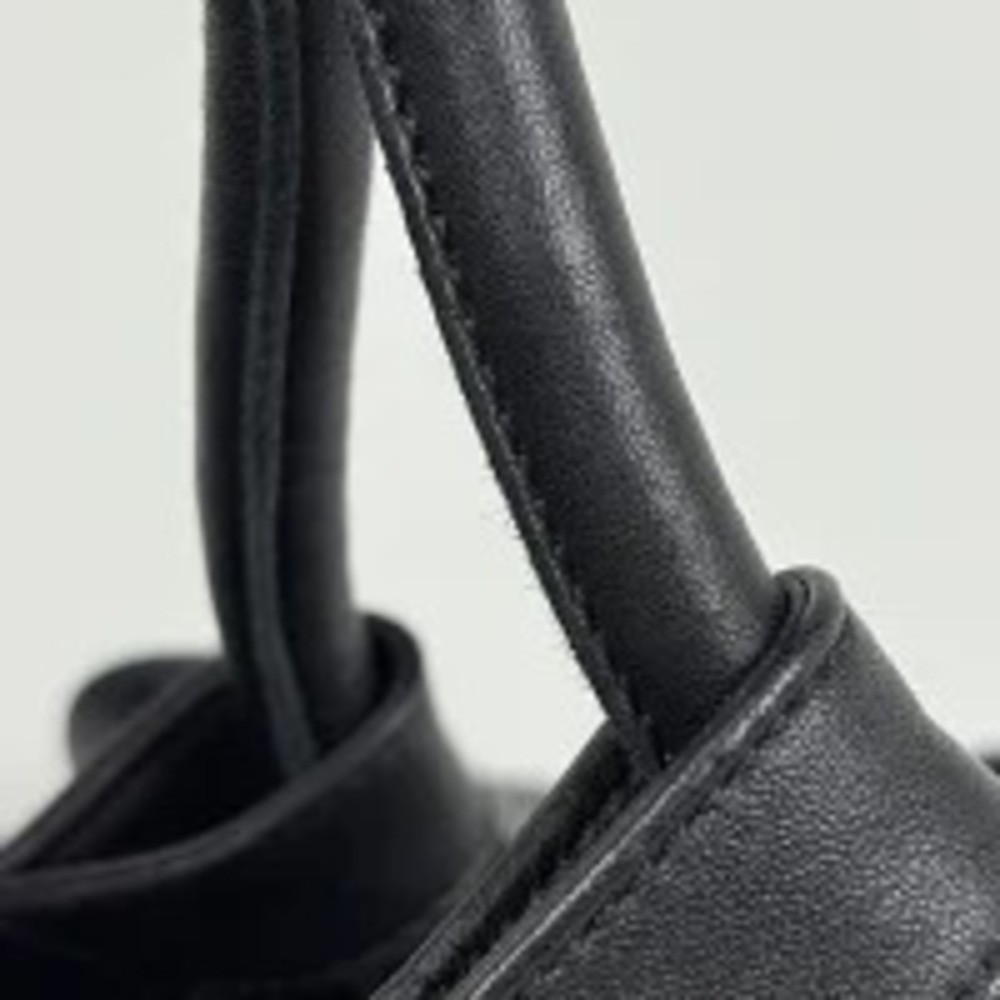 Loewe Nappa Aire Anagram Handbag Leather Black - Picture 5 of 7
